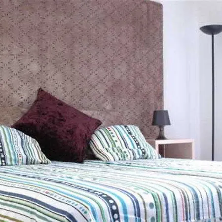 Las Ramblas Rooms-2