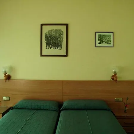 Hotel Martinez-2