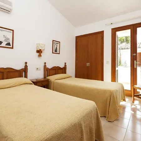 Apartamentos Leo-2