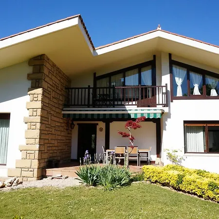 Aloka Rooms Sopela-3