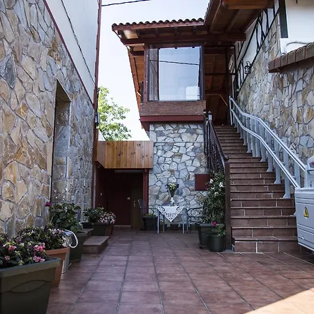 Hotel Mariñerune-2