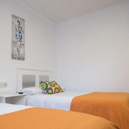 Hostal Los Gabrieles-3