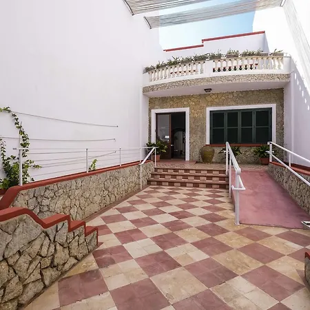 Hotel Abril 37-3