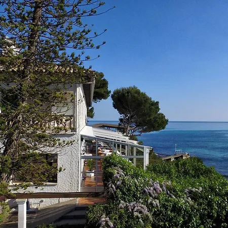 Cap Vermell Beach Hotel-2