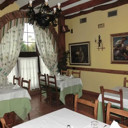 Hotel Las Ruedas-3
