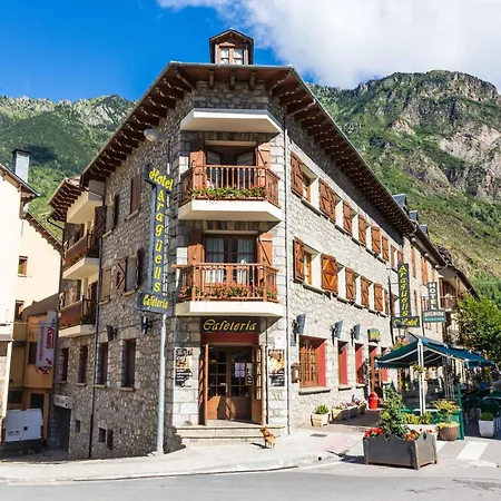 Hotel Aragüells-3