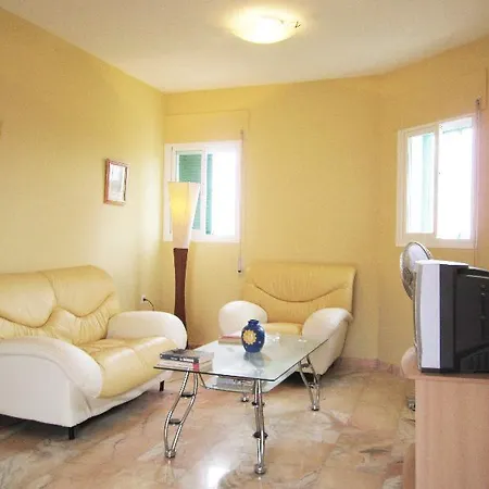 Apartment In Velez Malaga 103069-2