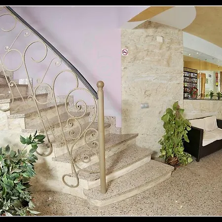 Hostal Carel-2