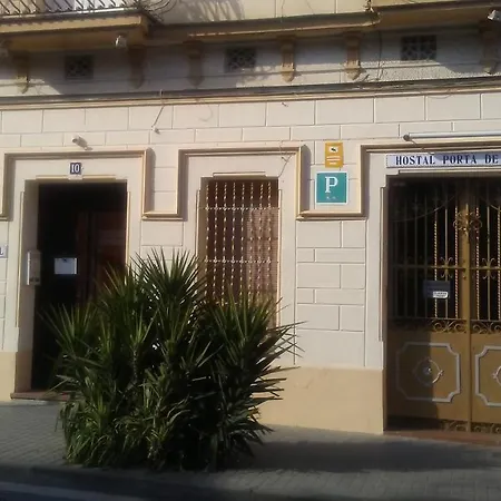 Hostal Porta De Ferro-3