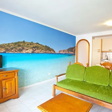 Apartamentos Sol Y Mar-2