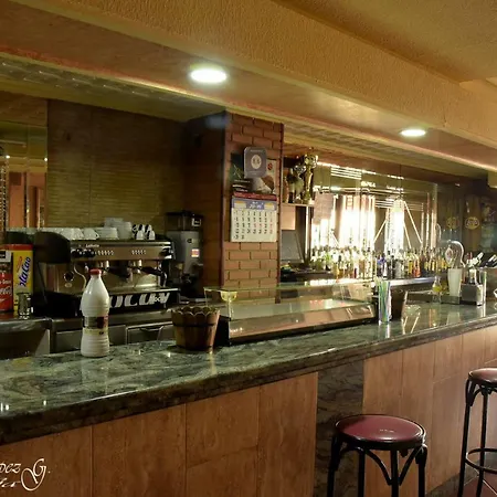 Hostal Restaurante El Final-3
