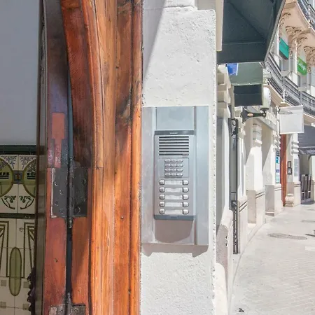 Bet Apartments - Canovas Rooms-3