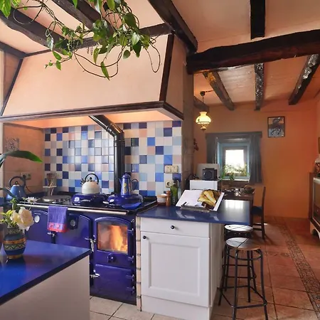 Eguzki B&B-3