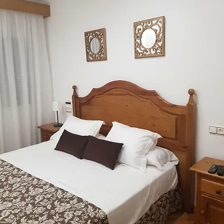 Hostal La Parada-3