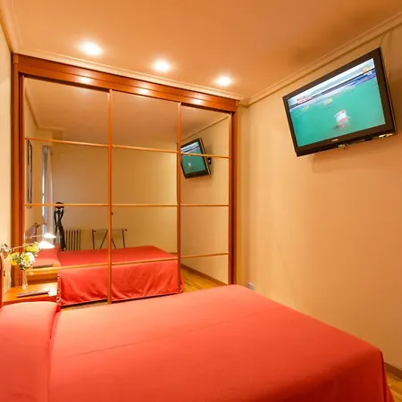 Pension Logrono-3