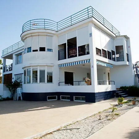 Amazing Villa. Wonderfull Views.-3