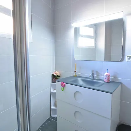 Reus Bedrooms 2 Habitaciones Con Bano Privado, Sin Cocina-2