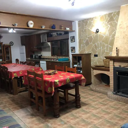 Cortijo Álamo 2-3
