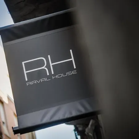Hotel Raval House-2