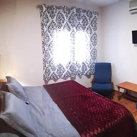Hostal Los Hermanos-3