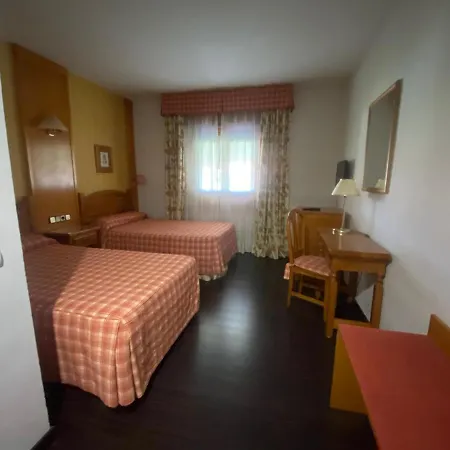 Hotel Labrador-2